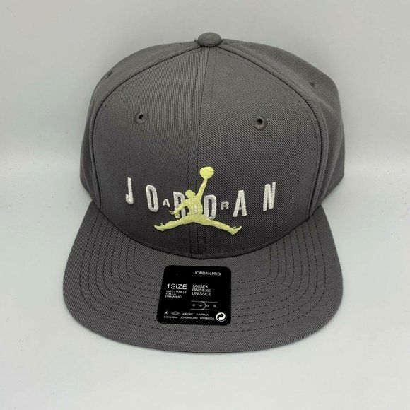 Air Jordan Cool Gray Jumpman Hat Snapback Cap Michael Jordan‎ Chicago Bulls - Picture 1 of 6